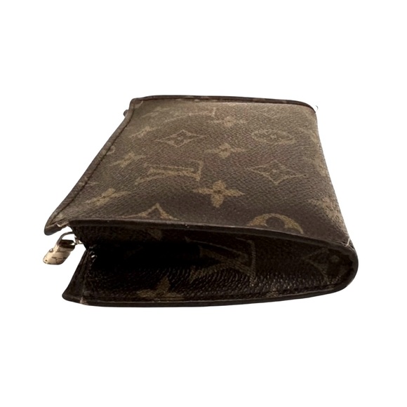VINTAGE LOUIS VUITTON Monogram Bucket PM Accessory Pouch Gold-Tone Hardware - Picture 4 of 16